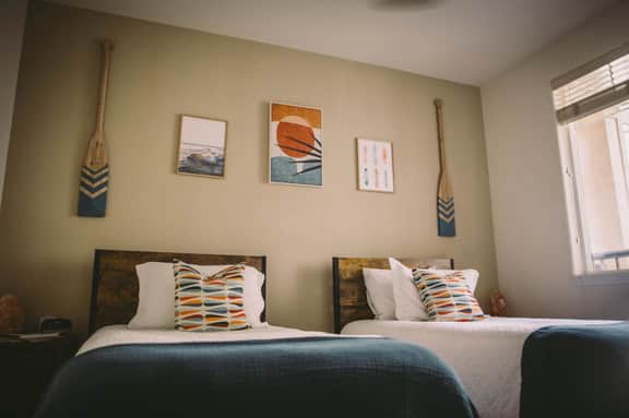 Ohana Haven · Beach, Surf, Golf, Shop! Comfy beds &streaming TVs